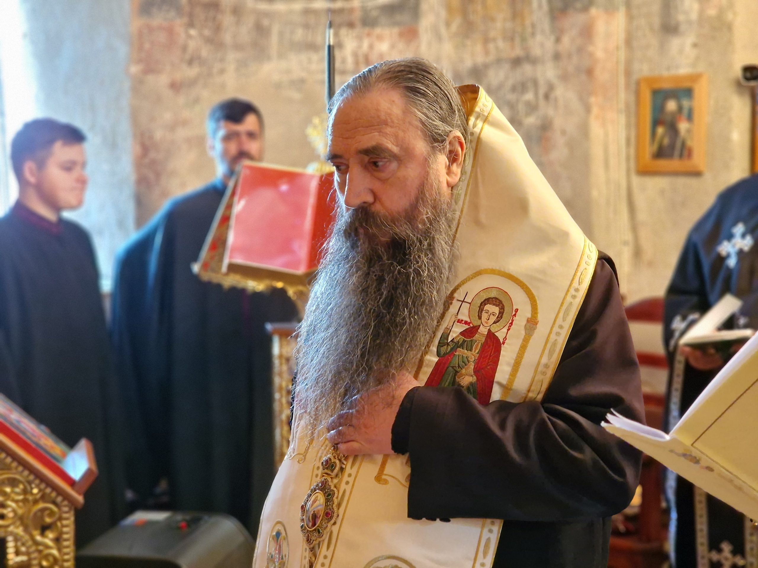 Taina Sfântului Maslu cu Arhiereu la Mănăstirea Coșoteni